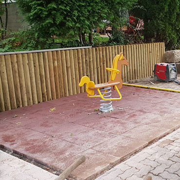 Kinderspielplatz fertiggestellt